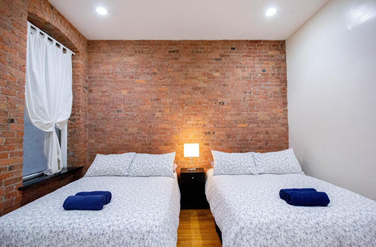 - One-bedroom Căn hộ
