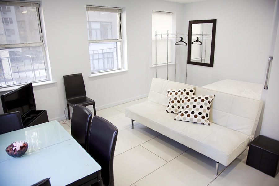 Khách sạn hẻo lánh Un Place 2*