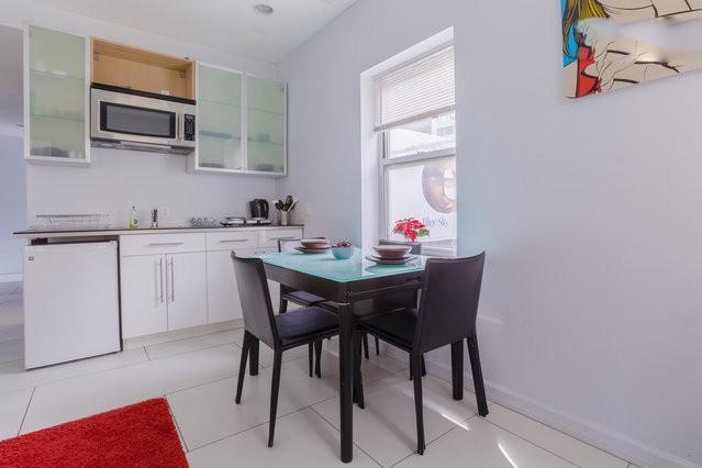 Un Place Khách sạn hẻo lánh 2*