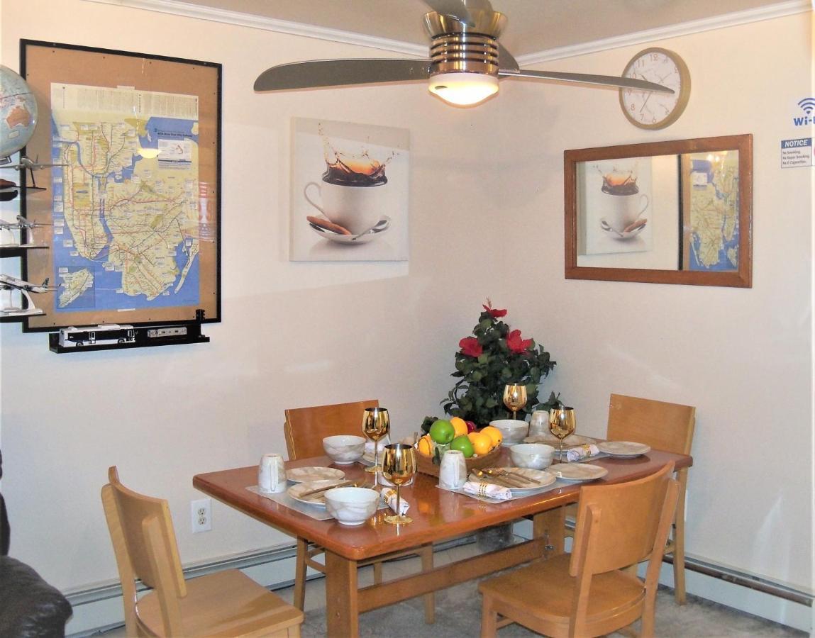 Apartment Booking.com Exxlusive: Fully Furnished One Bedroom Entire With Full Size Bed. For One Person Or Couple, Soulmate Positive Friendship