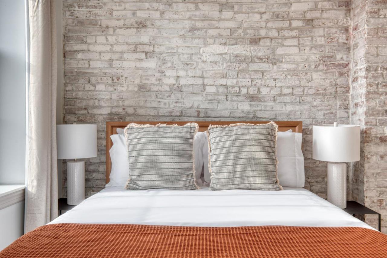 Căn hộ East Village 2br W Wd Gym Elevator Nr Cafes Nyc-1044 New York