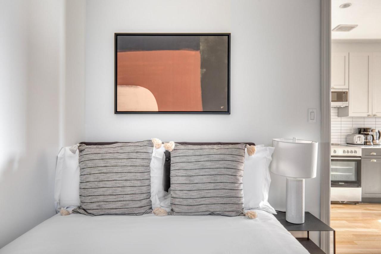 East Village 2br W Wd Gym Elevator Nr Cafes Nyc-1044 Căn hộ
