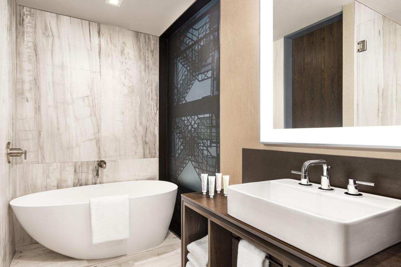 Khách sạn Le Meridien New York, Fifth Avenue