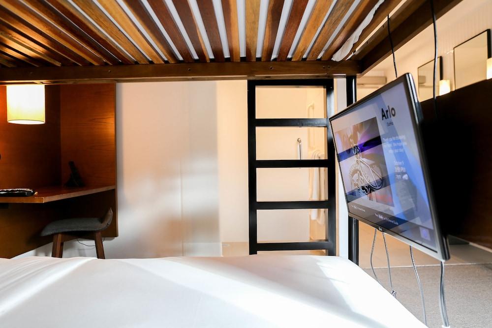 Arlo Soho Khách sạn 4*