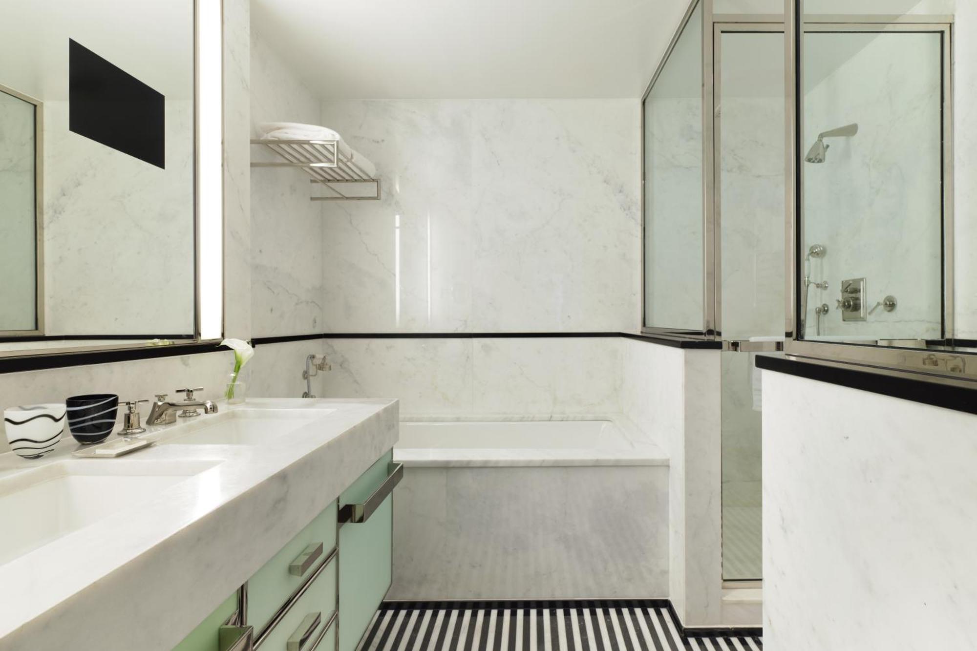The Khách sạn 5*