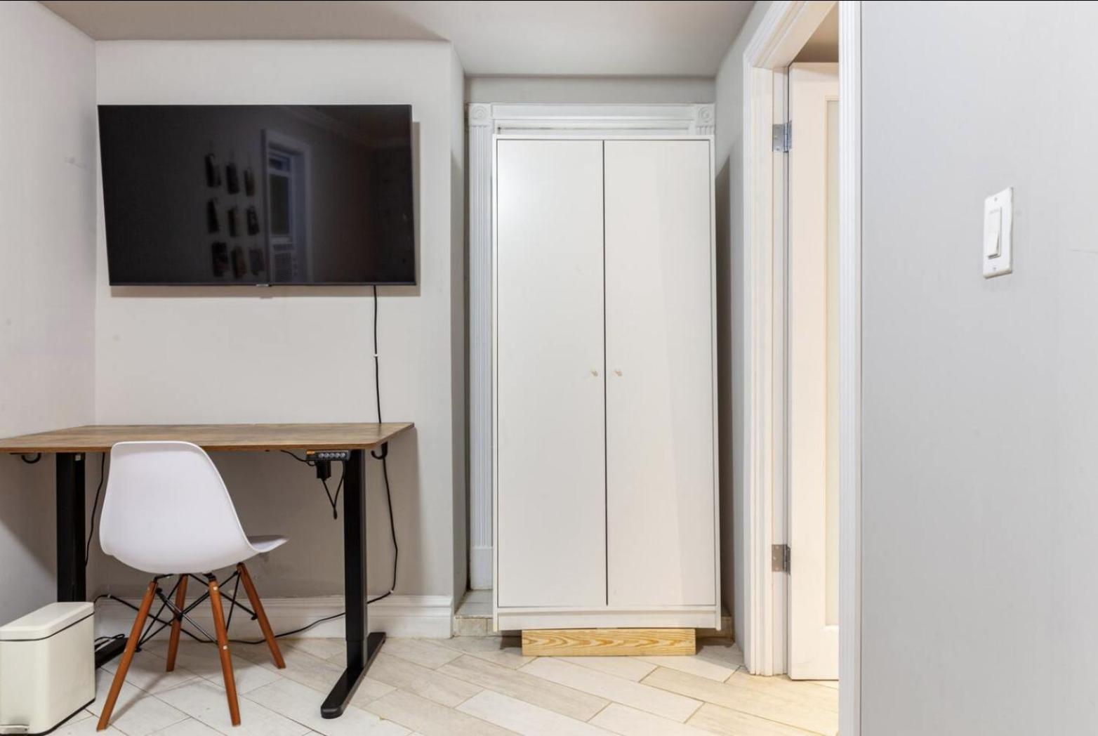 Casa de hóspedes Lovely At 3 Bedroom At The Heart Of East Village *