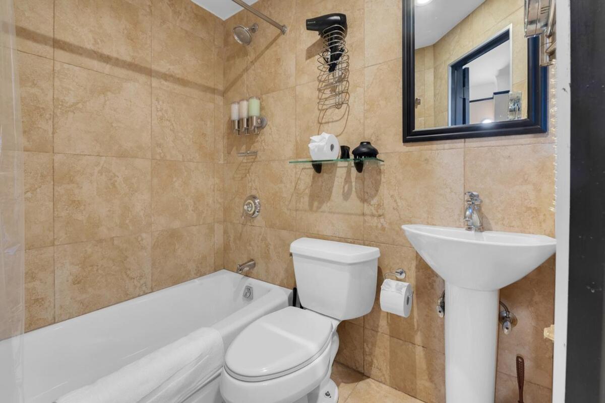 Premier Walking Distance To Times Square Ny Căn hộ