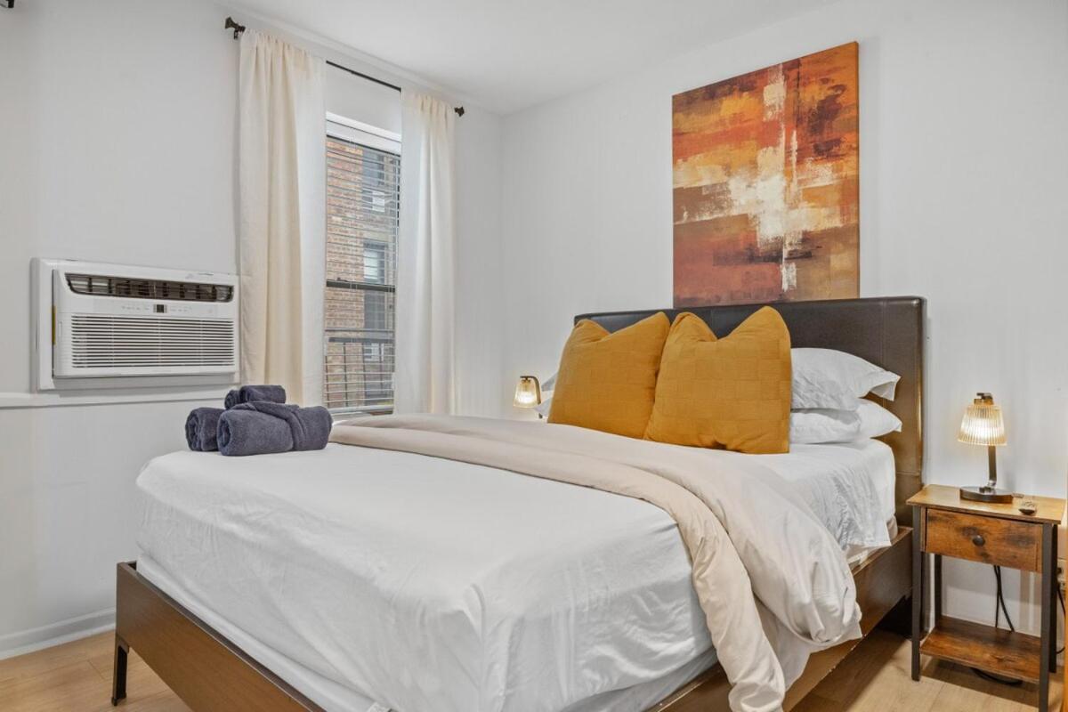 Căn hộ Great Location In Times Square Near Subway New York