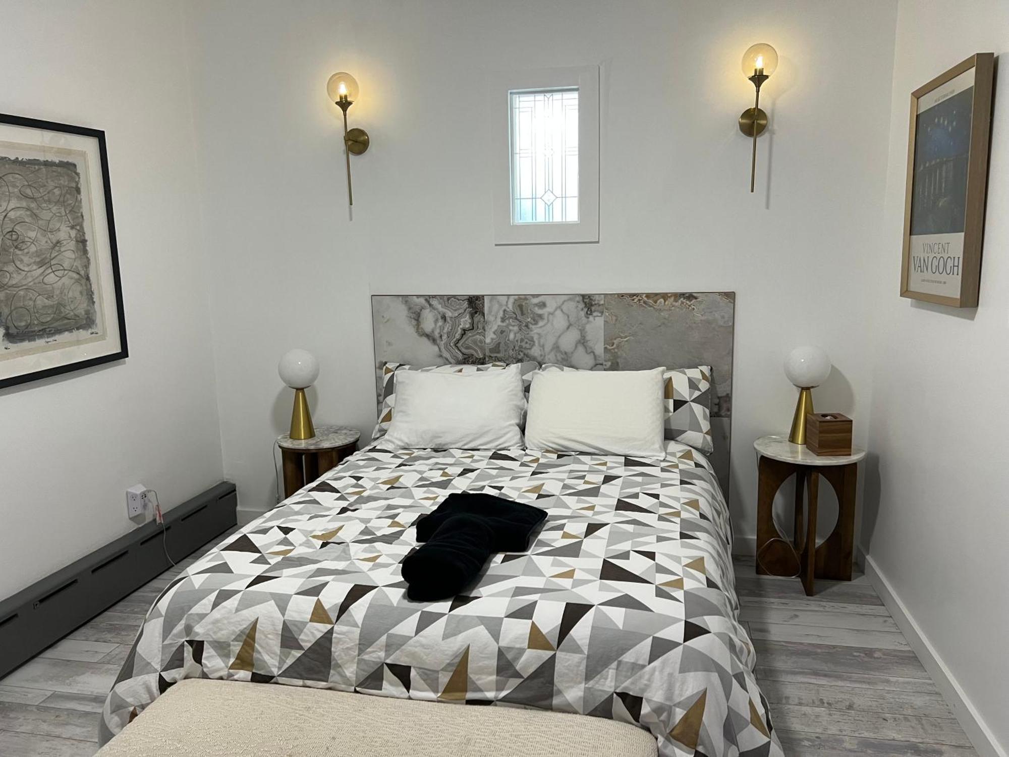 Park Slope New Pvt 2 Bdrm