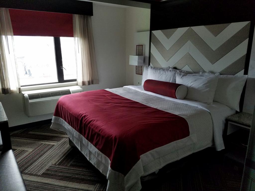 The Vue Hotel, Ascend Collection Hotel 3*