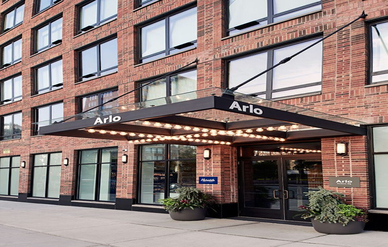 Khách sạn Arlo Soho