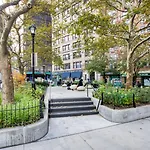 Tribeca Studio W Gym Doorman Nr Freedom Tower Nyc-1106