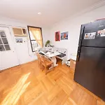 Friendly Homestay In Williamsburg