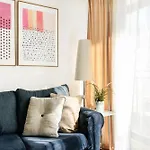 809-4A 1Br With W&D Columbus Circle