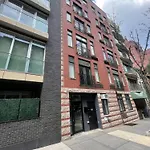 Luxury 2Bdr Midtown East Apt