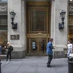 Fidi Studio W Gym Roof Deck Speakeasy Nyc-78