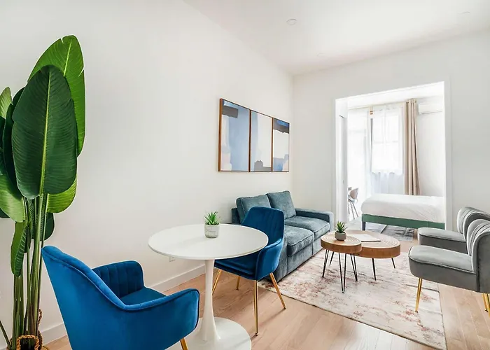 319-B Sleek Modern 1Br W Outdoor Space Union Square Wd In Unit