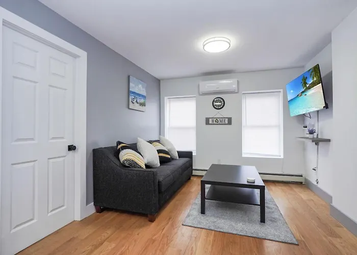 Stylish 3Br Home Near Nyc In Perfect Location