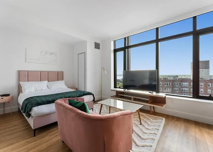 Sleek And Stylish Studio, Luxe Perks In Prime Spot