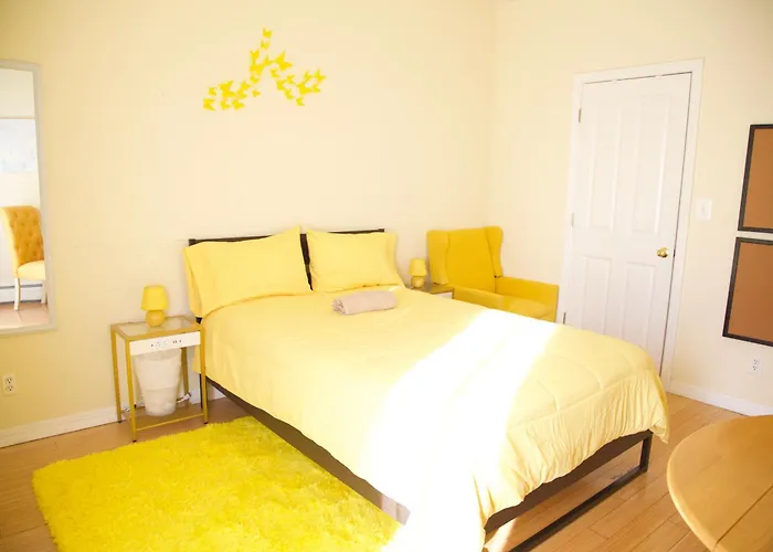 Brightonbeach3-Room W Beach & Balcony