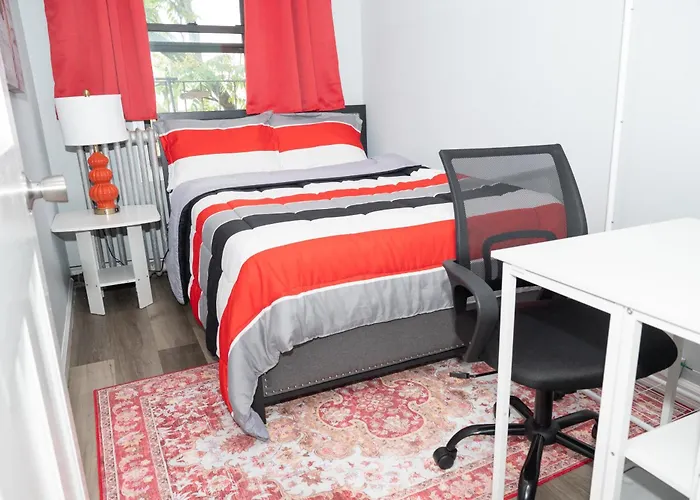 Ruby2 Room At Brighton Beach 2Min Walk To Ocean & Subway Chic Stay