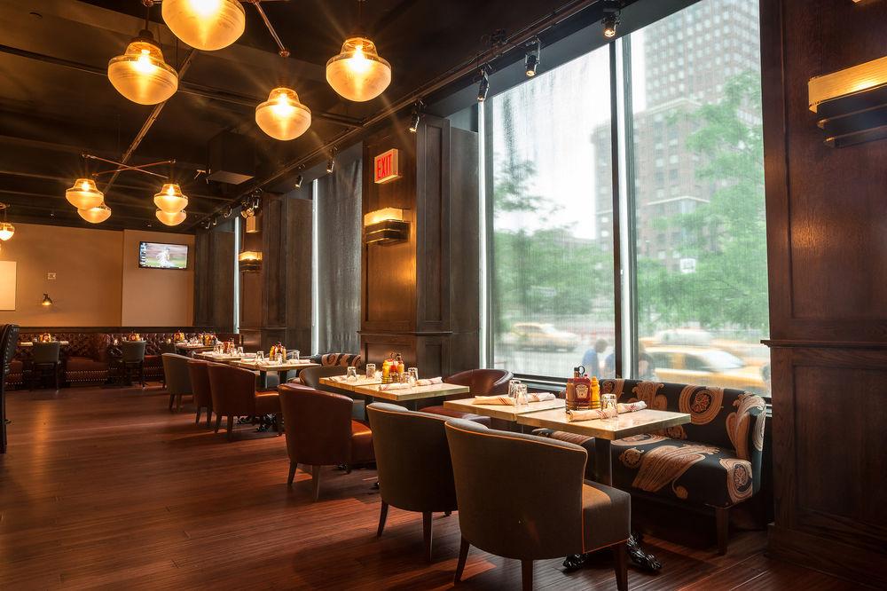 Khách sạn Marriott Downtown 4*