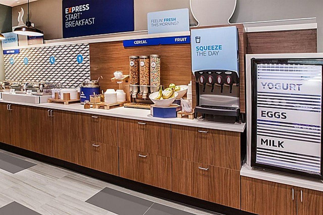 Khách sạn Express - Street By Ihg New York