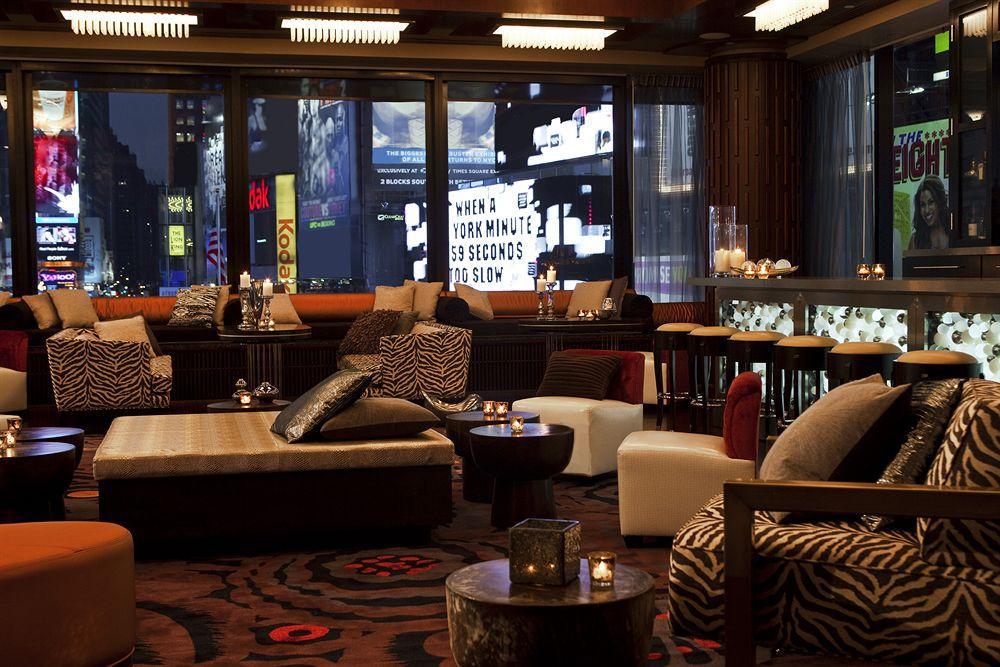 Khách sạn Renaissance Times Square By Marriott