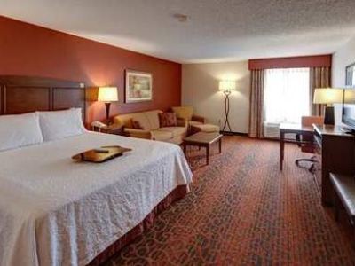 Hampton Manhattan Grand Khách sạn
