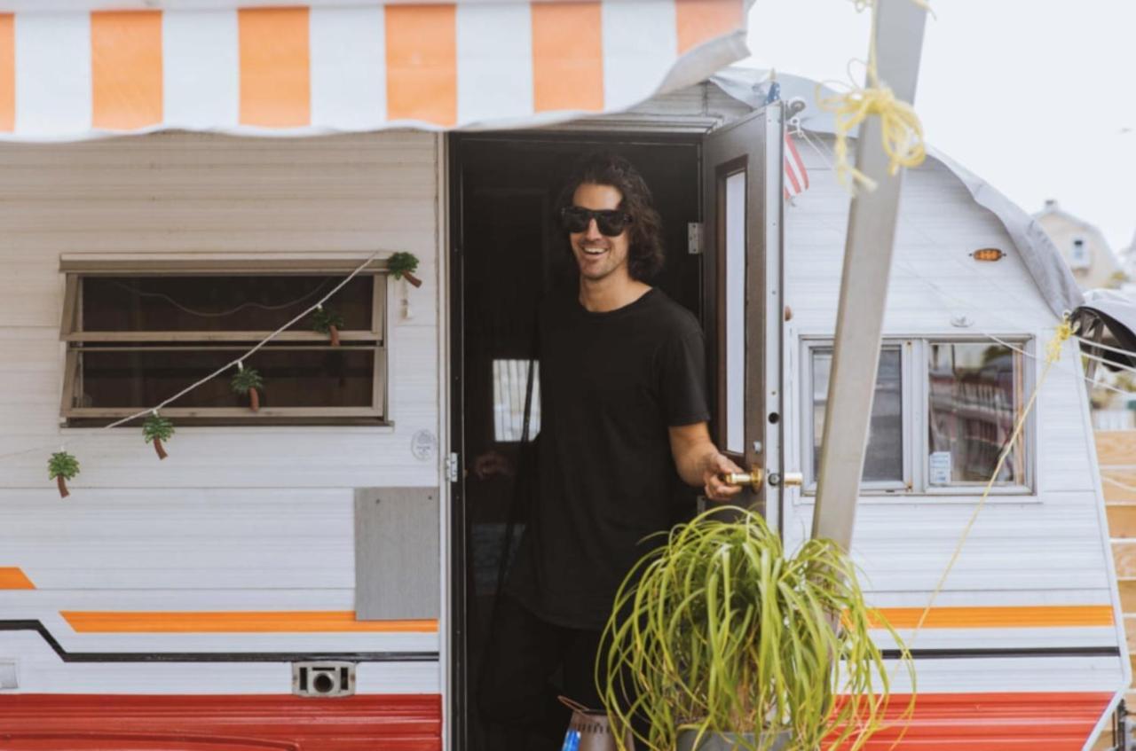 80s Surf Camper In Rockaway Chalé Nova York