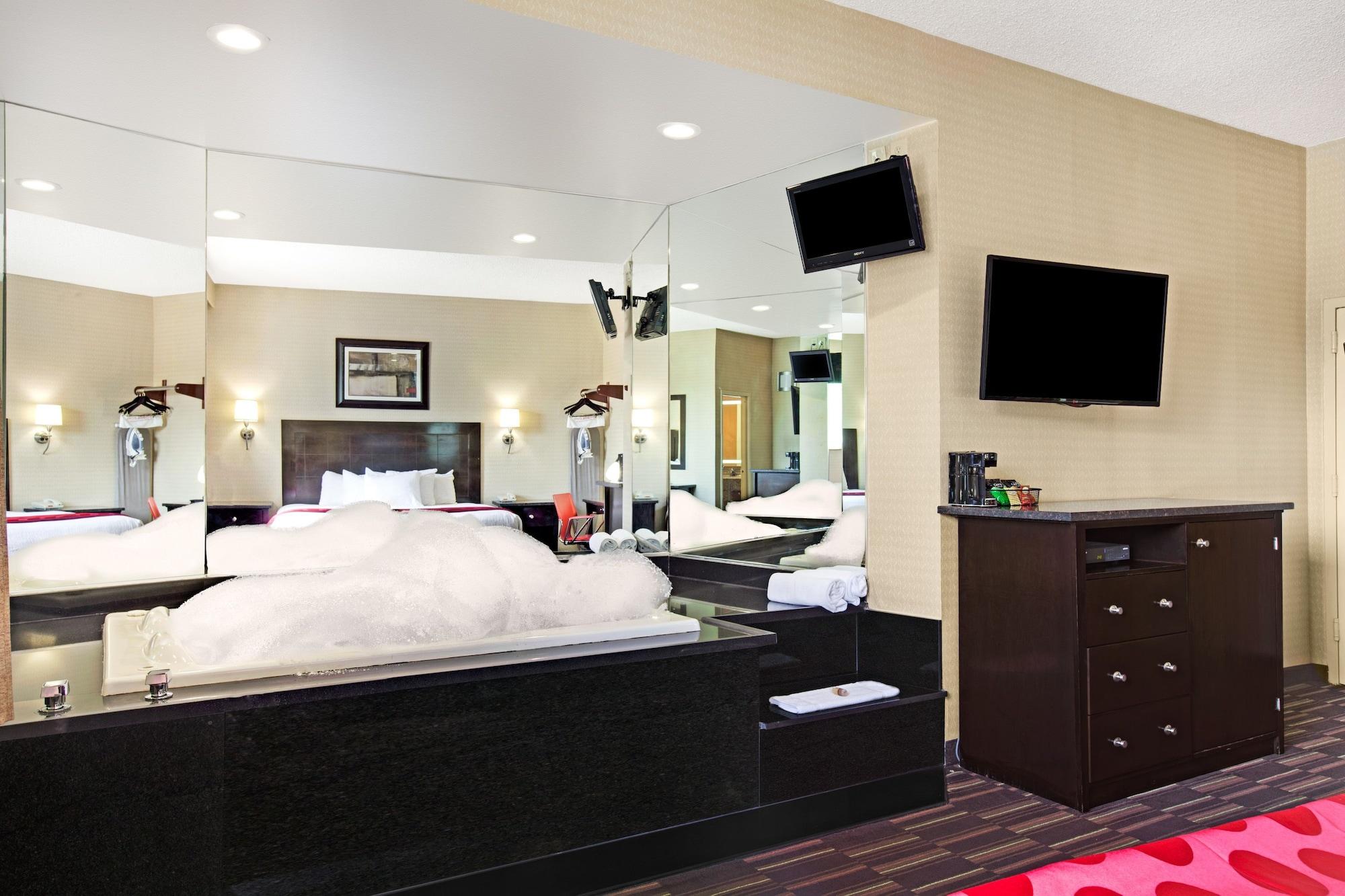 Ramada By Wyndham Bronx Khách sạn