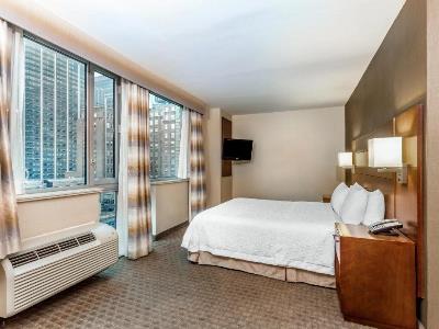 Khách sạn Hampton Manhattan Grand 3*