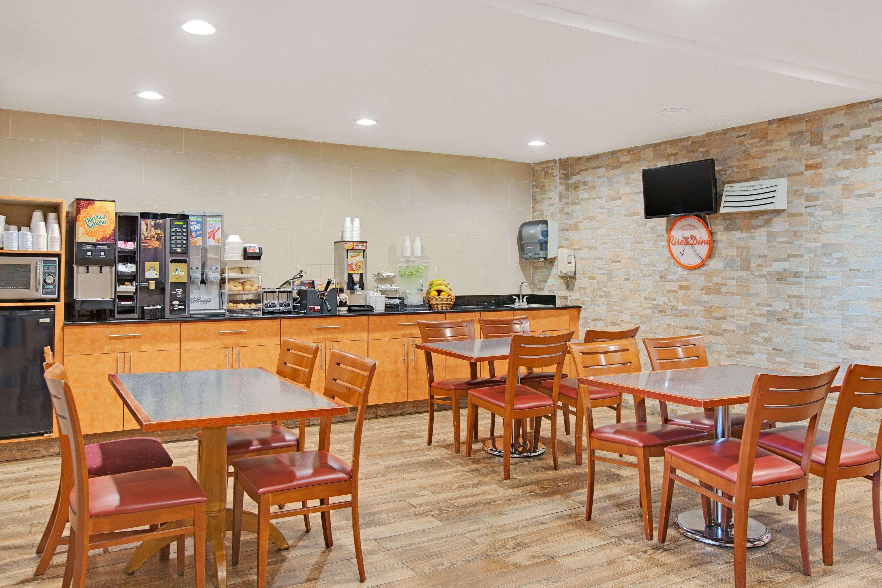Khách sạn Quality Jfk Airport Rockaway Blvd