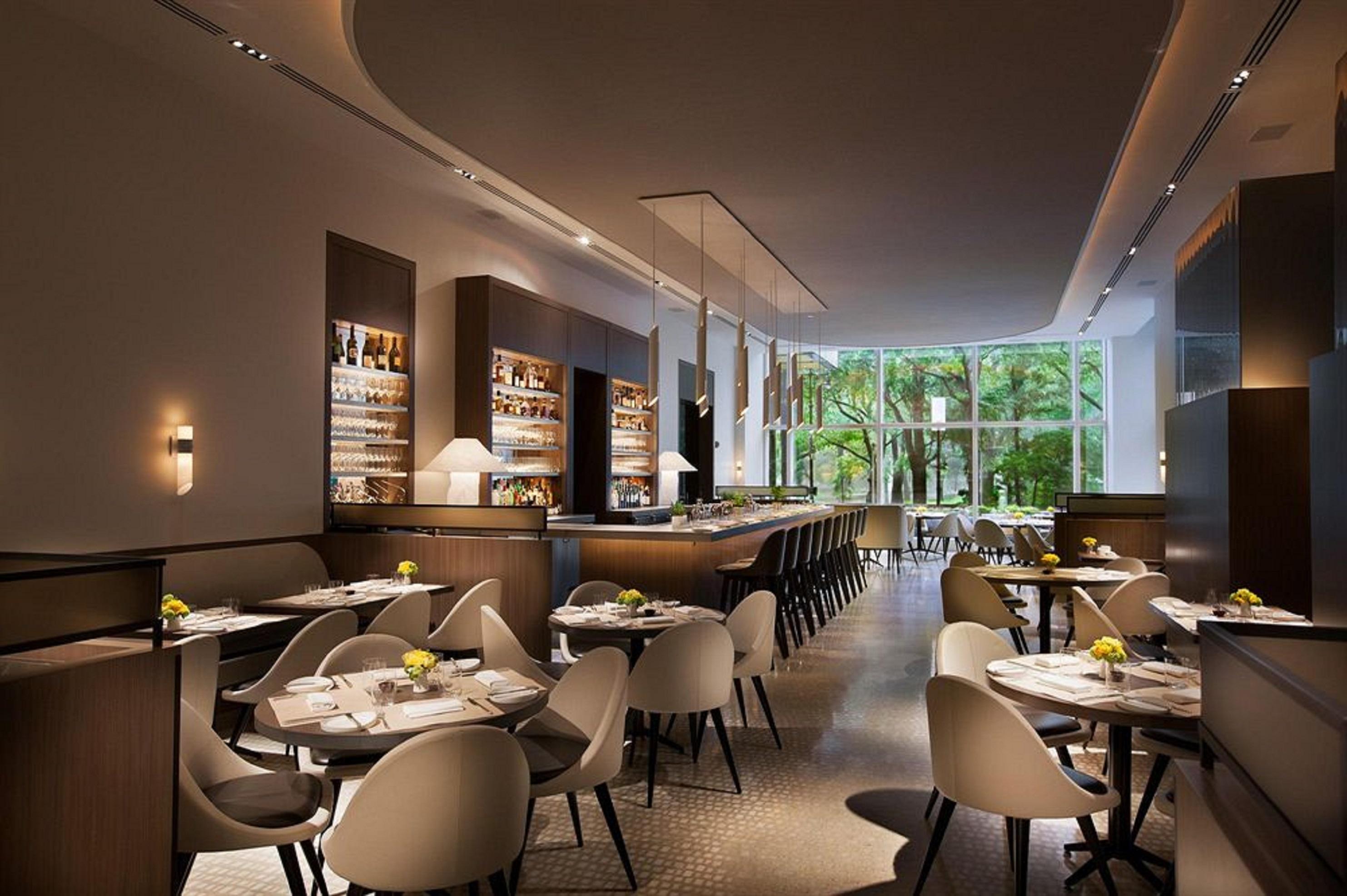 Khách sạn Trump International 5*