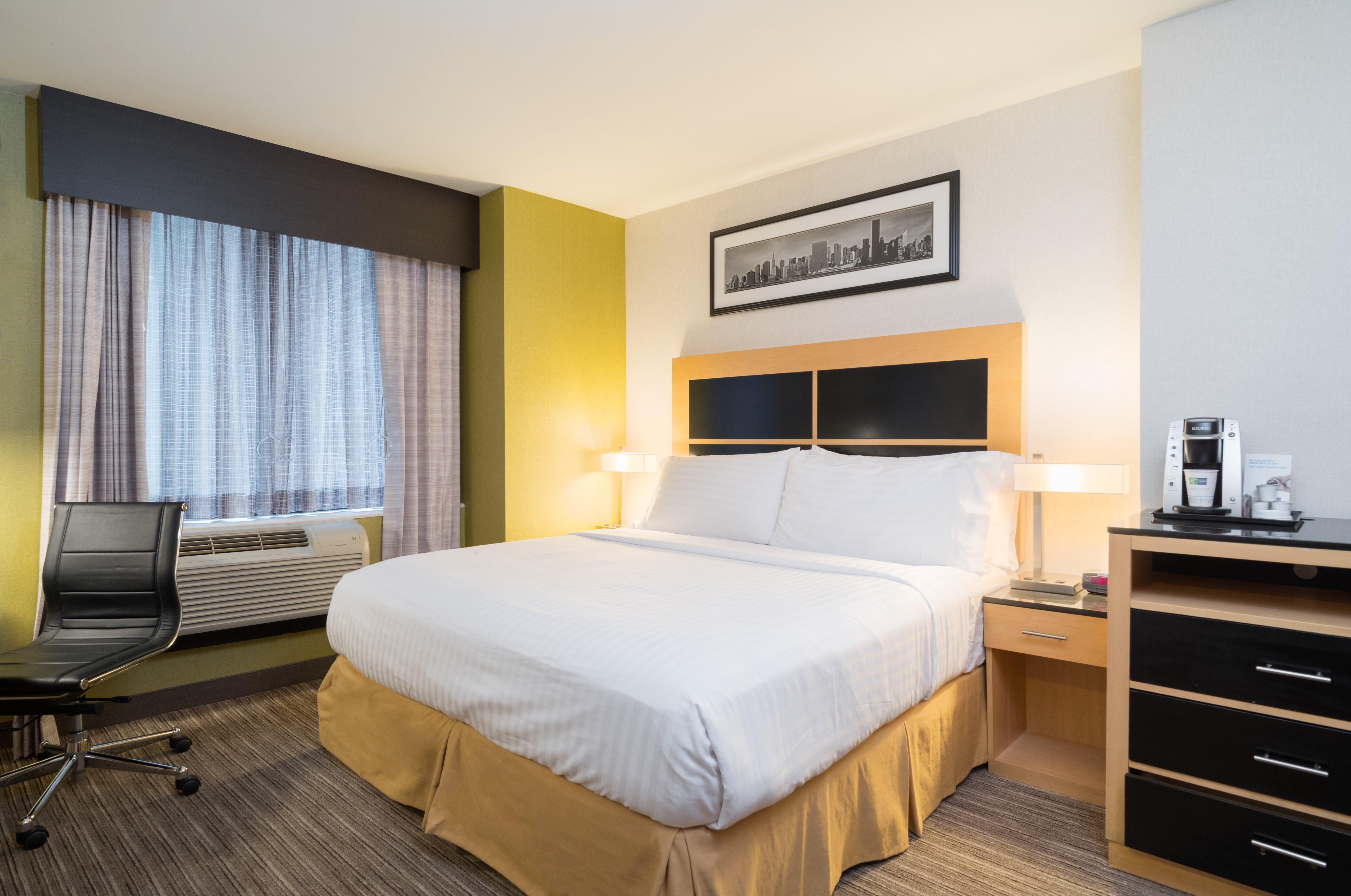 Khách sạn Express - Street By Ihg