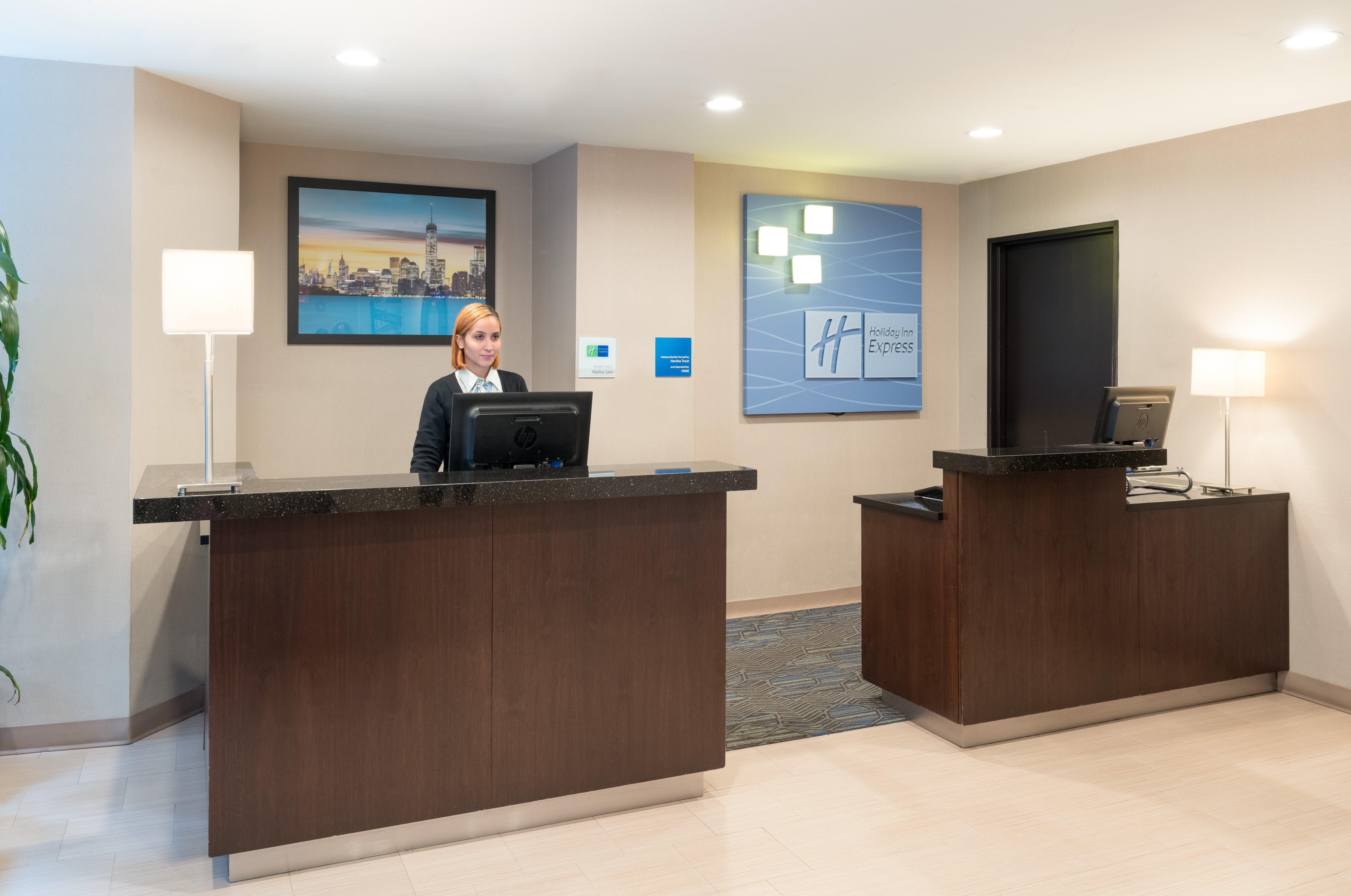 Express - Street By Ihg Khách sạn