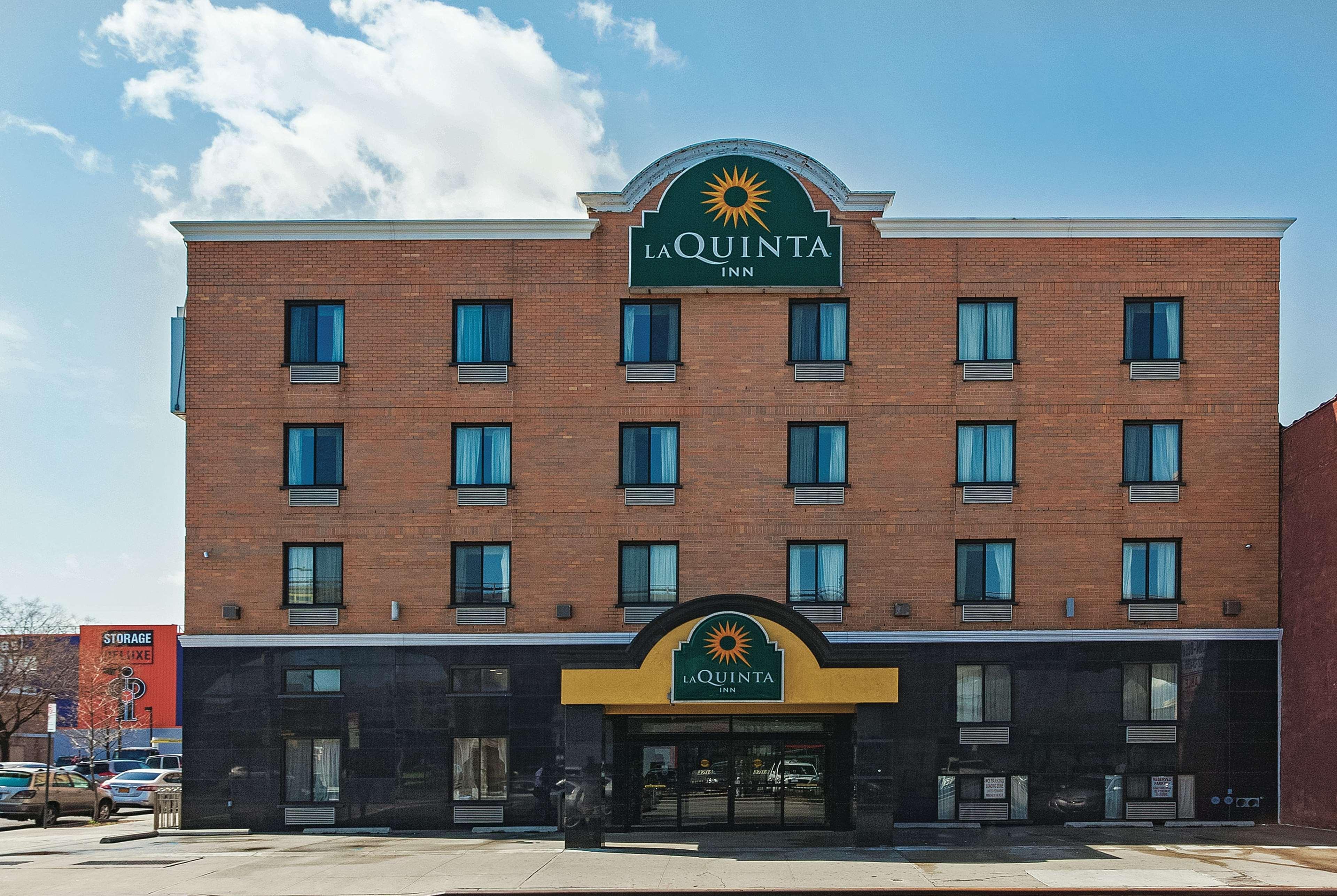 Khách sạn La Quinta By Wyndham Queens New York