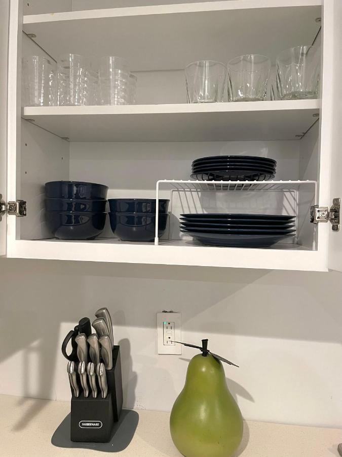 Apartment Modern With Parking & Quick Ride To Manhattan *