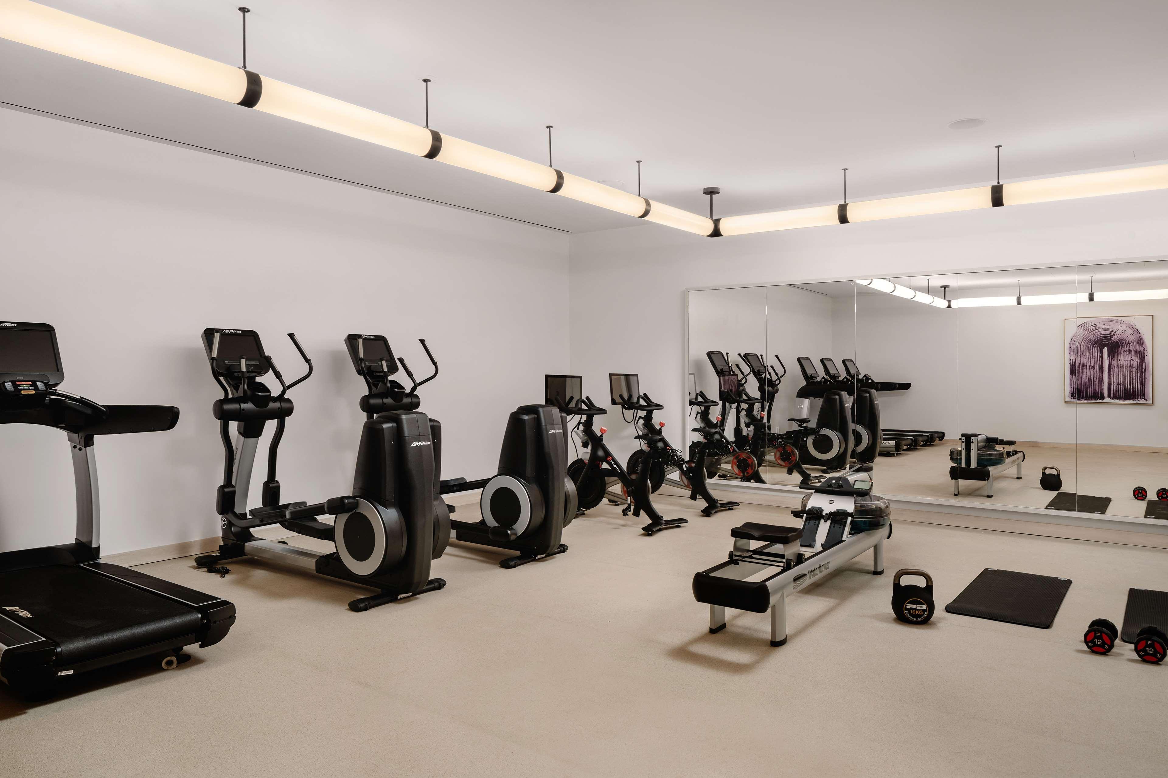Arlo Midtown Khách sạn 4*