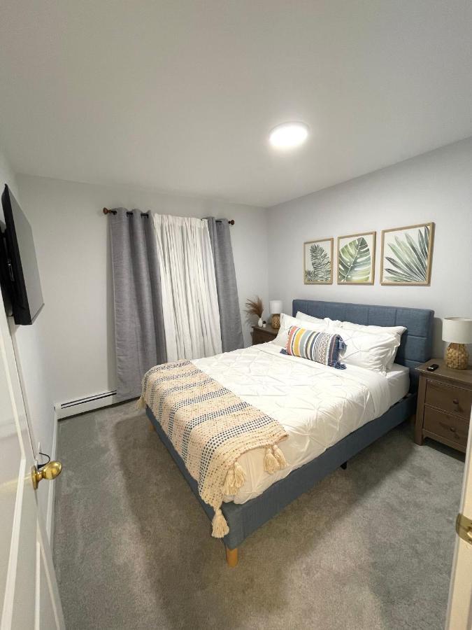 Modern With Parking & Quick Ride To Manhattan Apartment