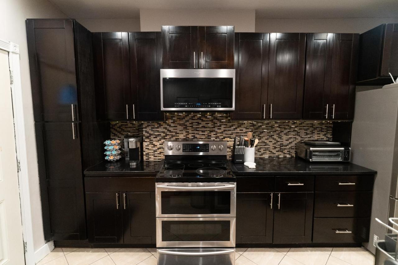 Urban Oasis At Cairyn's Corner With Shared Backyard Apartamento *