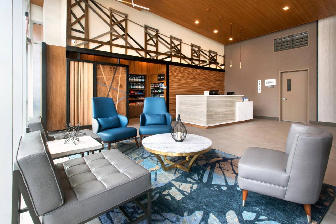 Towneplace By Marriott Long Island Nova York