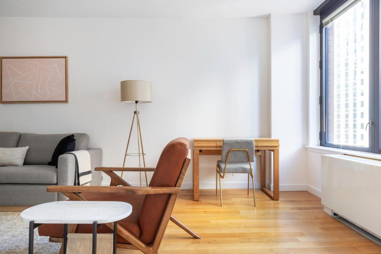 Apartamento Sutton Place 2br W Gym Nr Rockefeller Plaza Nyc-519 Nova York