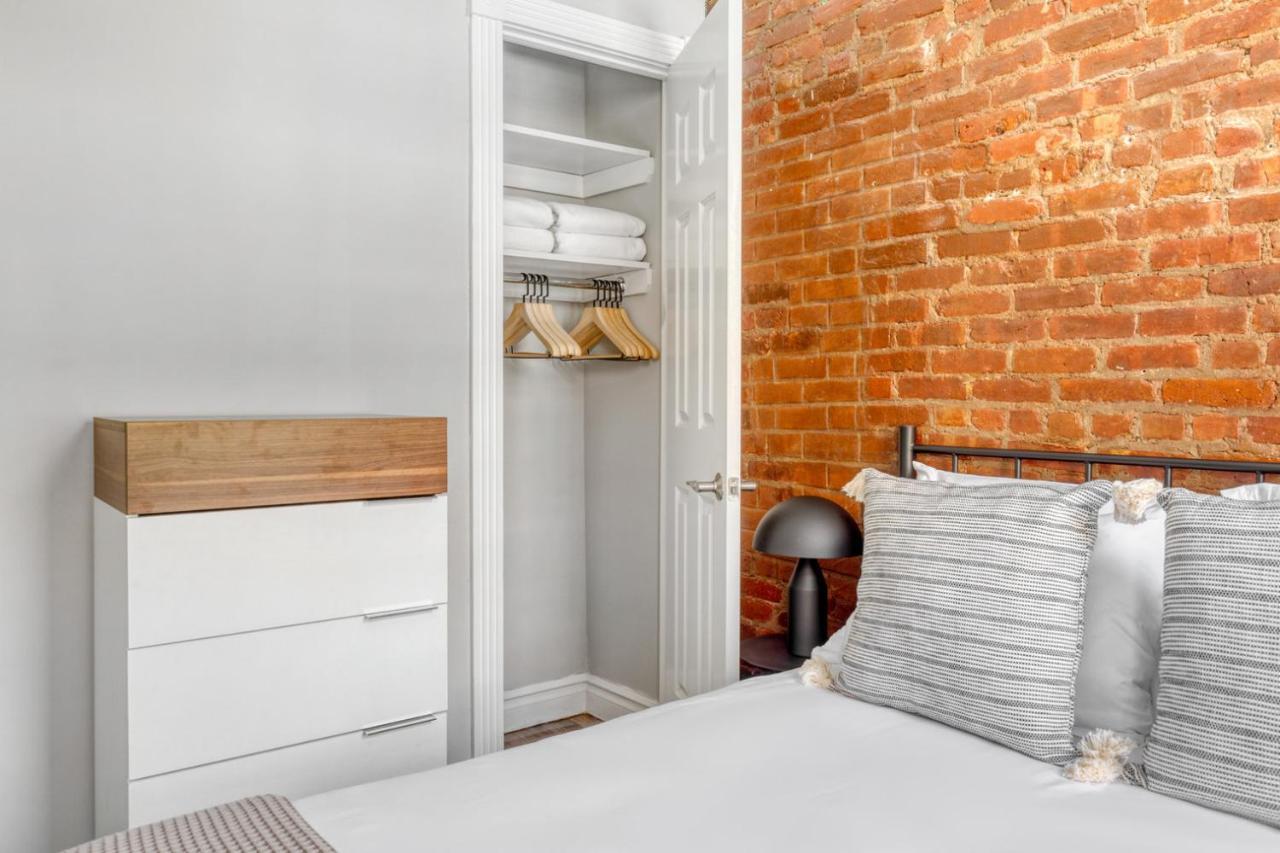 Hip E Village 2br W Wd Nr L Train Nyc-824 Căn hộ