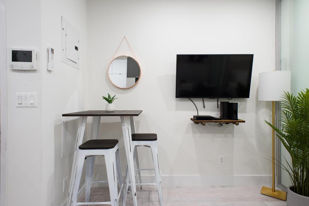 78-3b New Junior 1 Bedroom Prime Ues Wd In Unit Apartamento