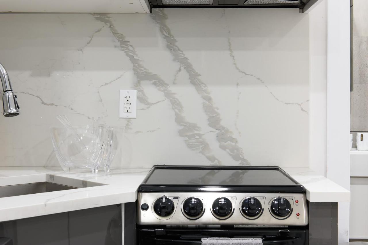 78-3b New Junior 1 Bedroom Prime Ues Wd In Unit Apartamento *