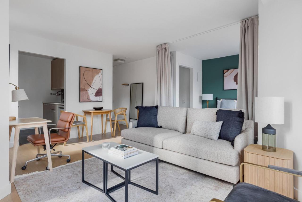 Tribeca Studio W Gym Doorman Nr Freedom Tower Nyc-1106 Apartment *