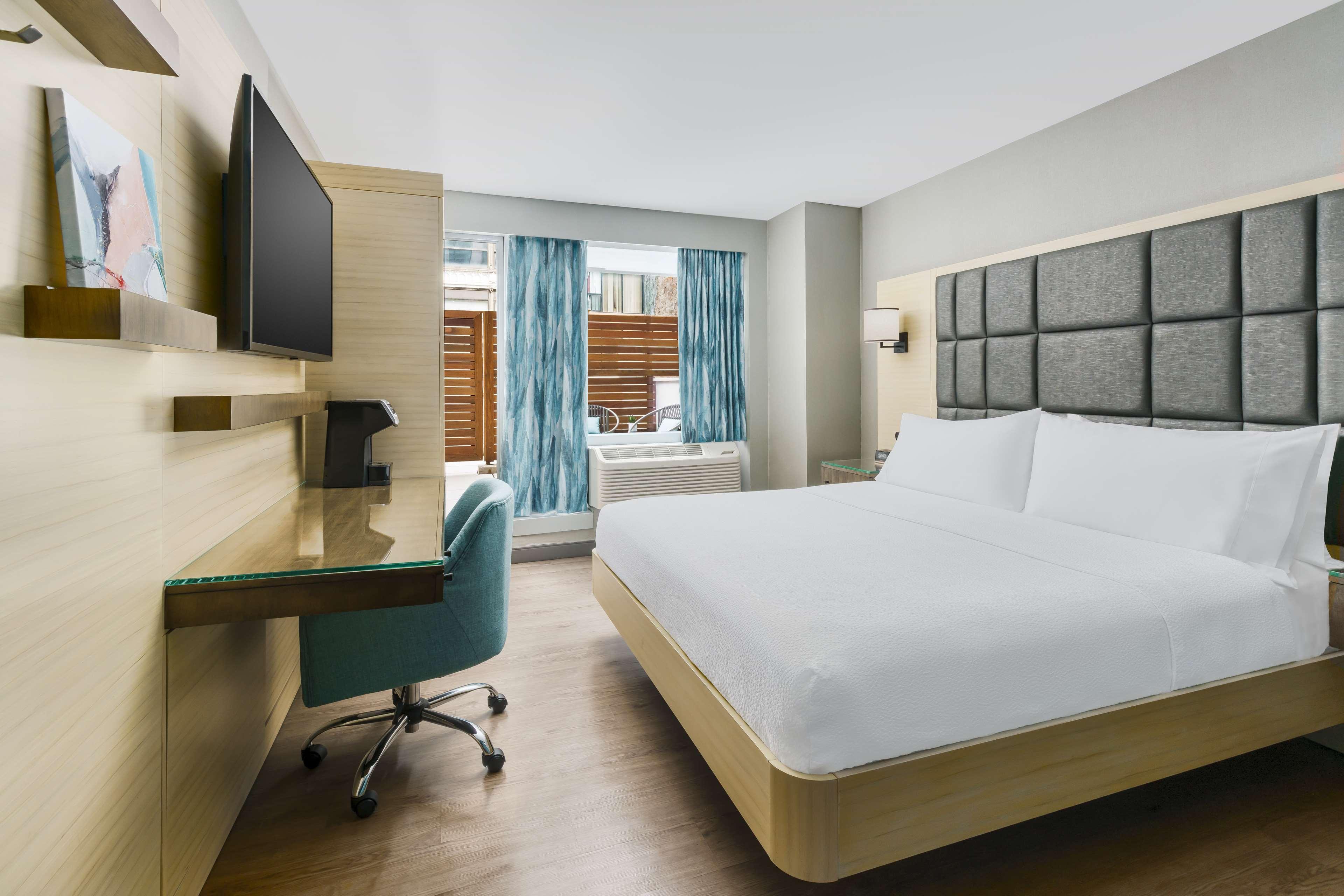 Hilton Garden Times Square North Khách sạn 3*