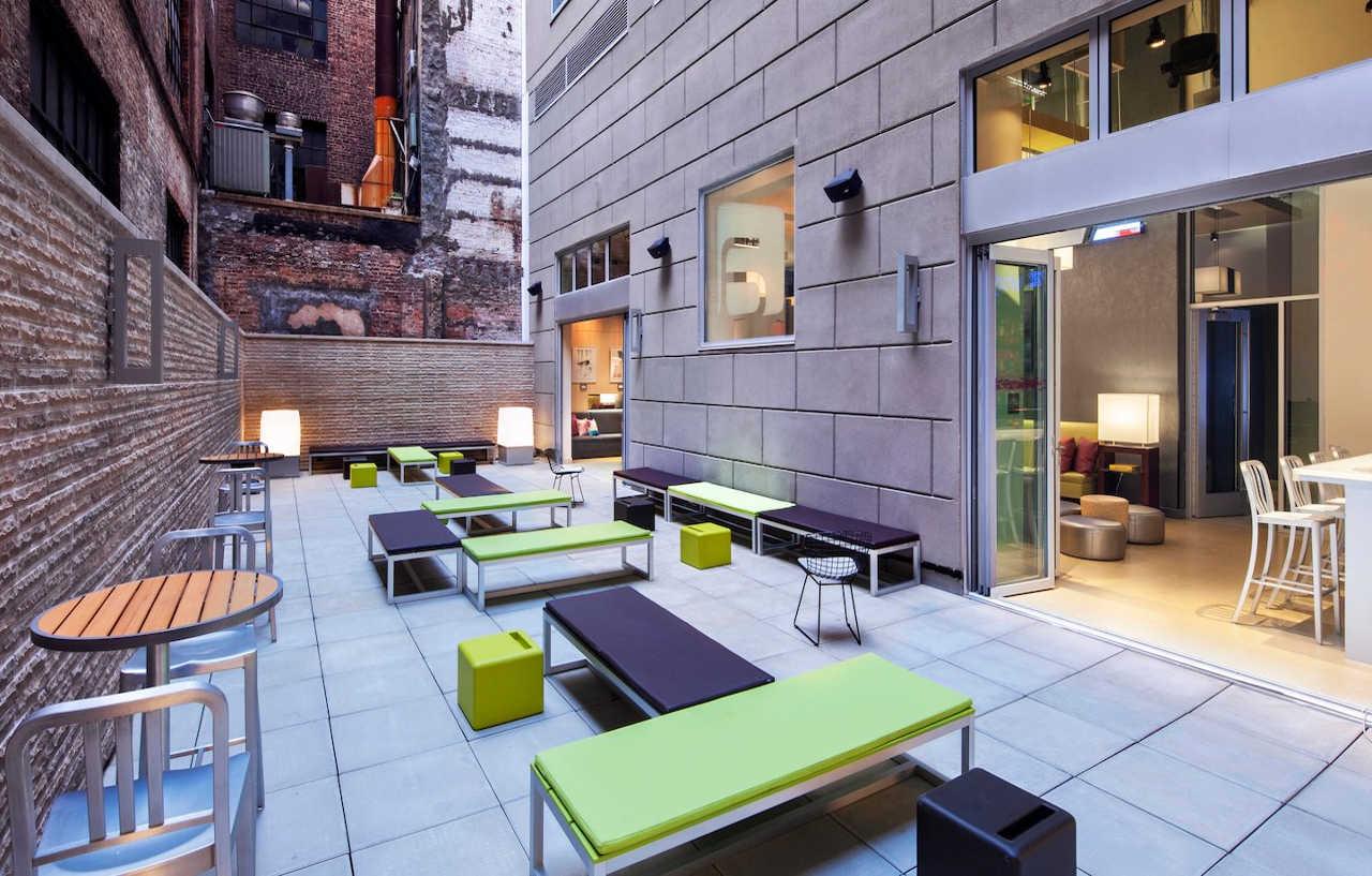 Khách sạn Aloft Manhattan Downtown - Financial District