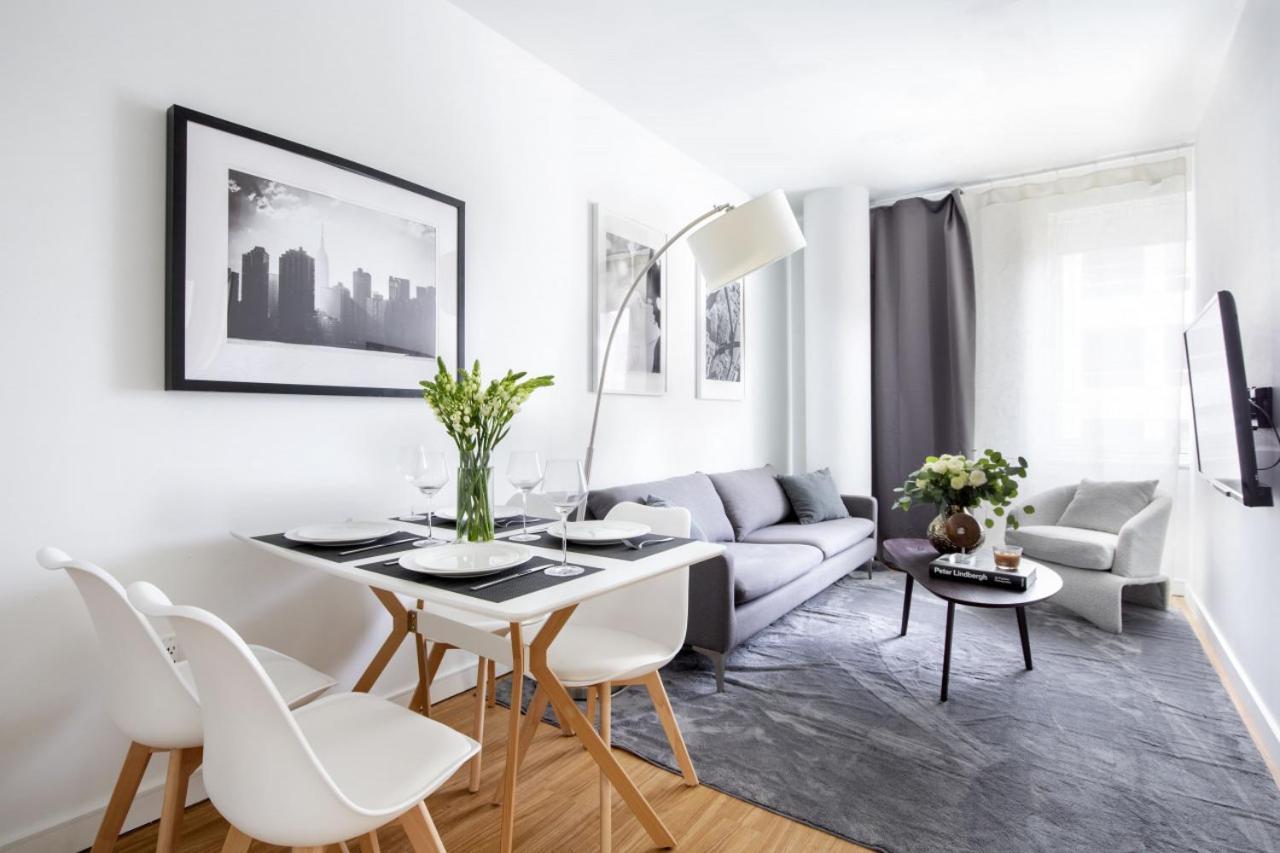Căn hộ Beautiful 2bd Near Times Square New York